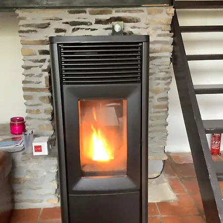 Gezellige Met Groot Zonneterras In Domaine Du Bonsoy - Vernieuwd In 2024 Blaimont